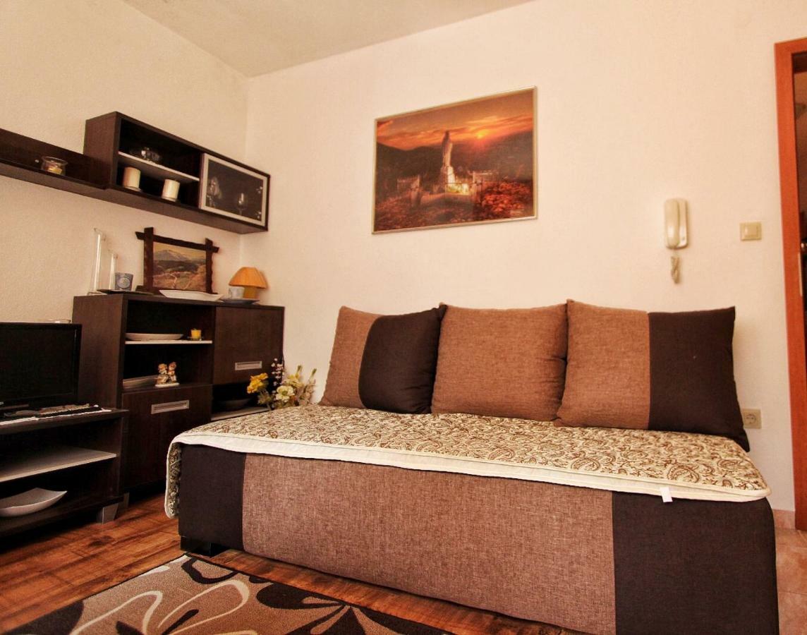 Apartments Filip Podstrana Extérieur photo